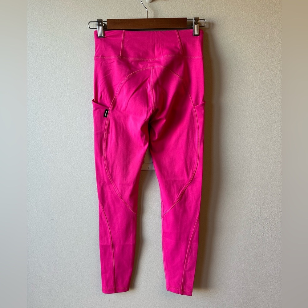Monrow Bright Pink Performance Leggings Size XS - Picture 2 of 3
